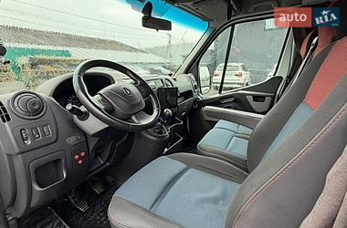 Автовоз Renault Master 2017 в Луцке