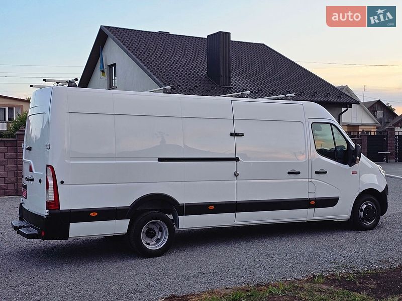 Грузовой фургон Renault Master 2018 в Дубно