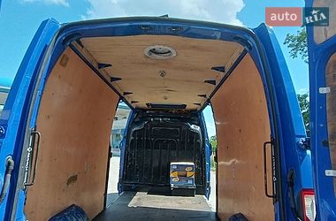 Вантажний фургон Renault Master 2016 в Дніпрі