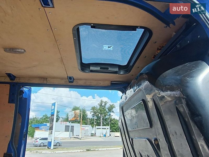Вантажний фургон Renault Master 2016 в Дніпрі