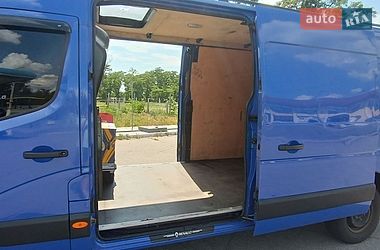 Вантажний фургон Renault Master 2016 в Дніпрі