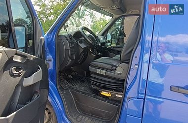 Вантажний фургон Renault Master 2016 в Дніпрі
