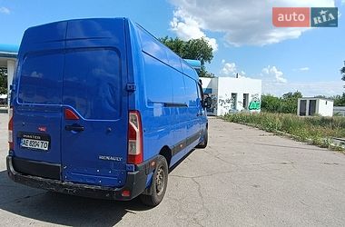 Вантажний фургон Renault Master 2016 в Дніпрі