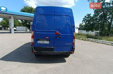 Вантажний фургон Renault Master 2016 в Дніпрі