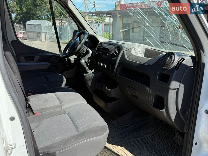 Вантажний фургон Renault Master 2016 в Києві фото 9 Вантажний фургон Renault Master 2016 в Києві