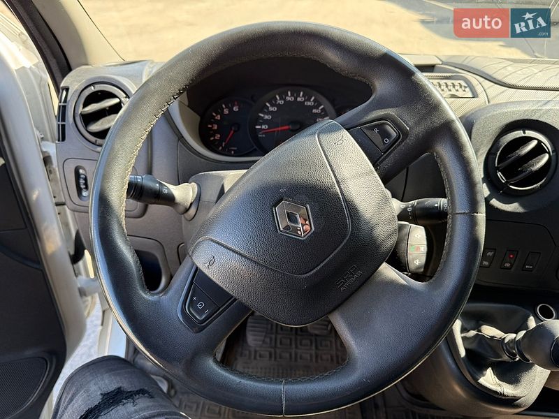 Вантажний фургон Renault Master 2016 в Києві фото 22 Вантажний фургон Renault Master 2016 в Києві