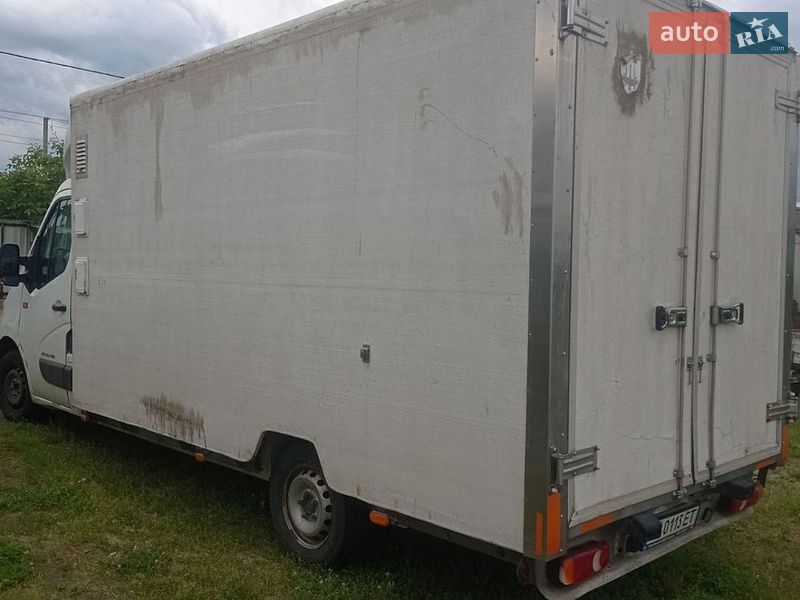 Грузовой фургон Renault Master 2015 в Киеве