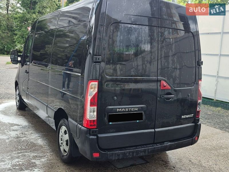 Грузовой фургон Renault Master 2016 в Броварах