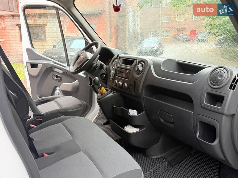 Грузовой фургон Renault Master 2018 в Киеве