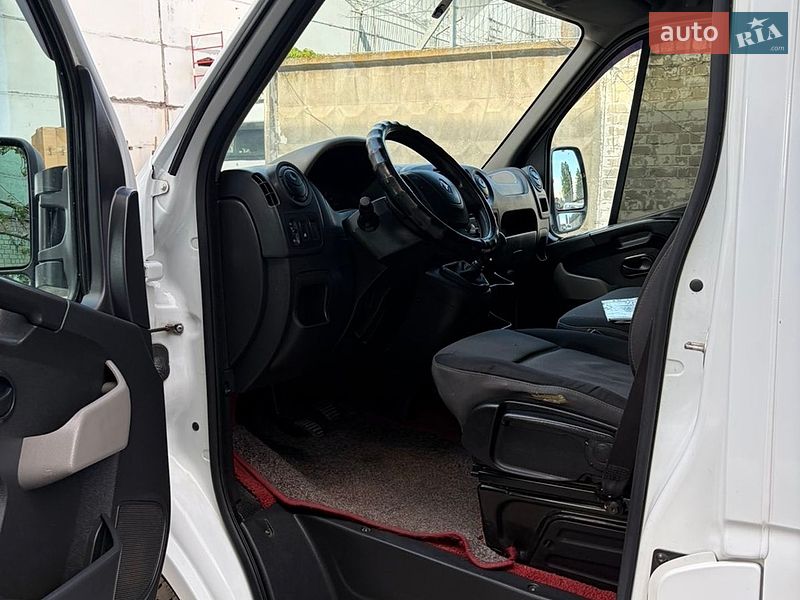 Грузовой фургон Renault Master 2013 в Киеве