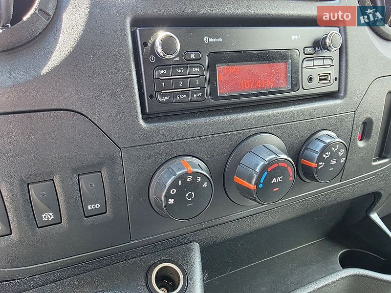 Грузовой фургон Renault Master 2019 в Одессе