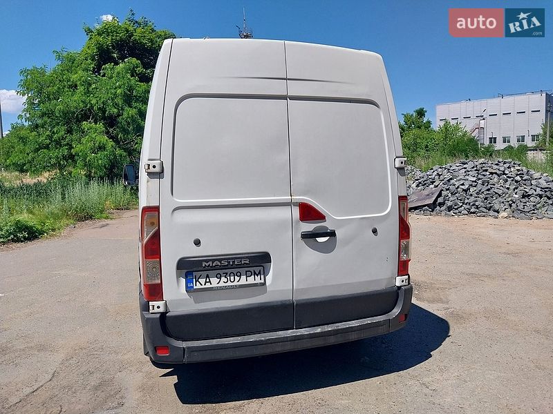 Грузовой фургон Renault Master 2011 в Киеве