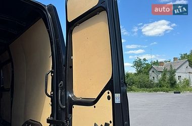 Вантажний фургон Renault Master 2021 в Рівному