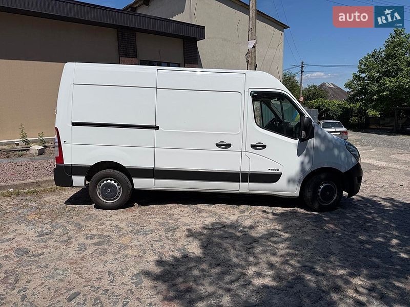 Грузовой фургон Renault Master 2011 в Киеве