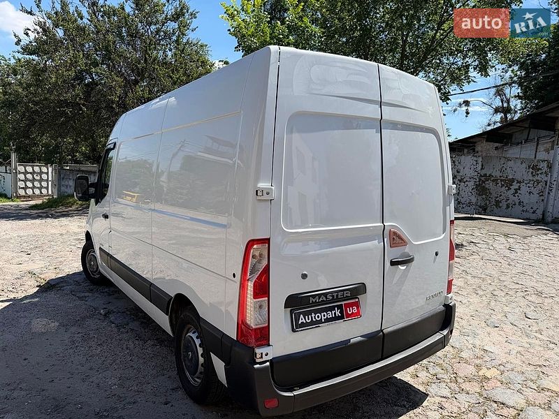 Грузовой фургон Renault Master 2011 в Киеве