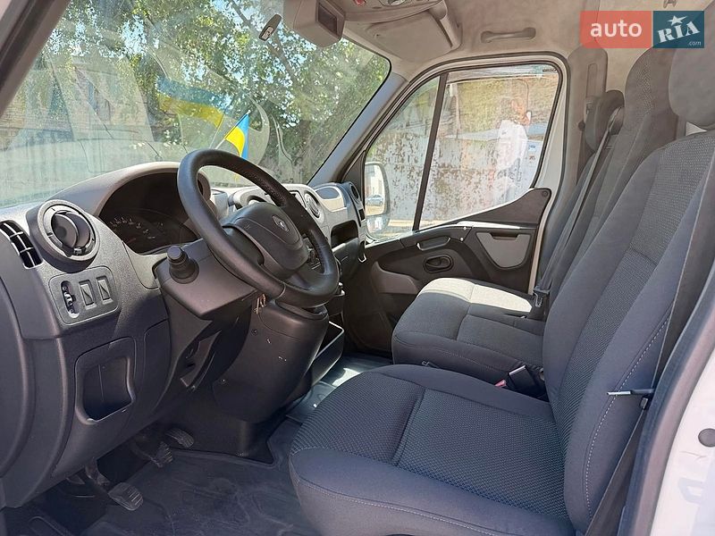 Грузовой фургон Renault Master 2011 в Киеве