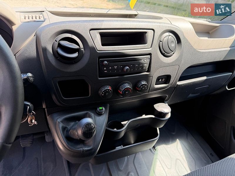 Грузовой фургон Renault Master 2011 в Киеве