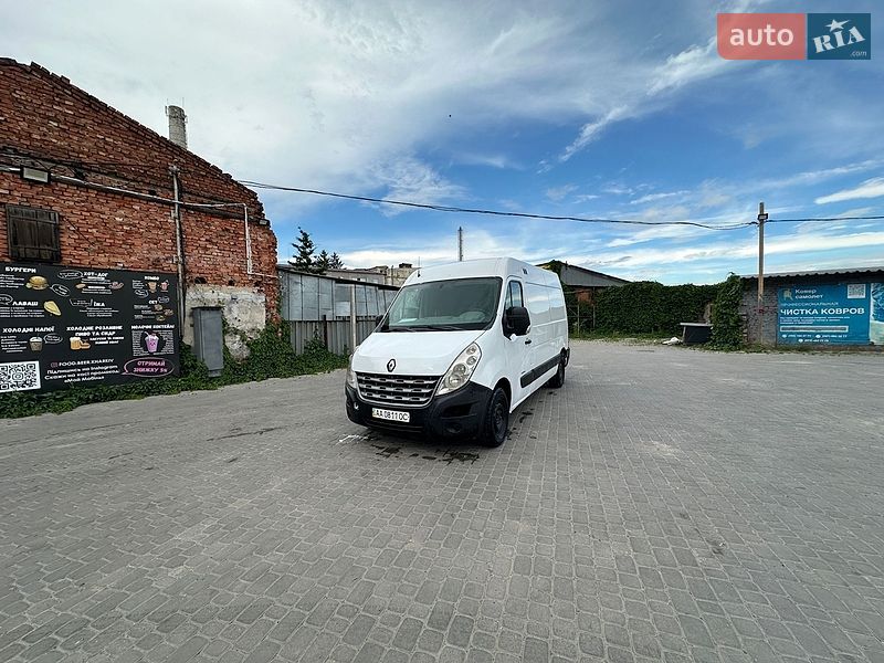 Вантажний фургон Renault Master 2011 в Харкові