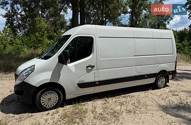 Грузовой фургон Renault Master 2015 в Полтаве