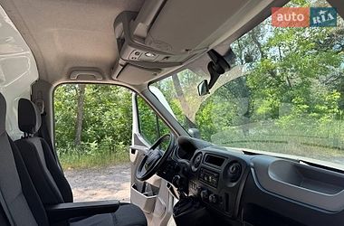 Грузовой фургон Renault Master 2015 в Полтаве