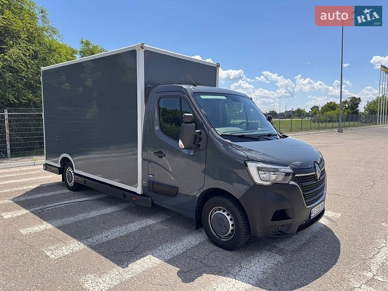 Renault Master 2021