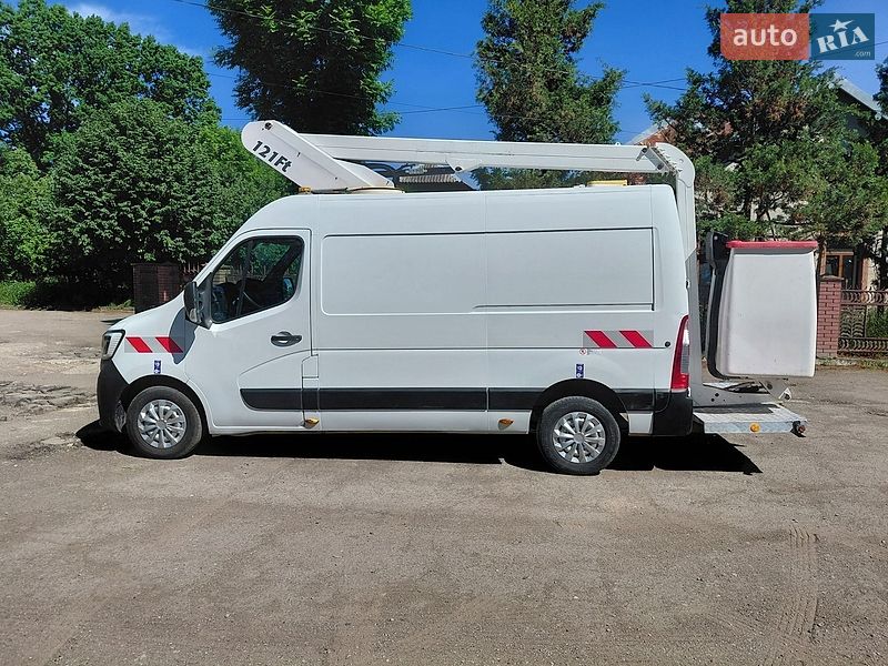 Renault Master 2021
