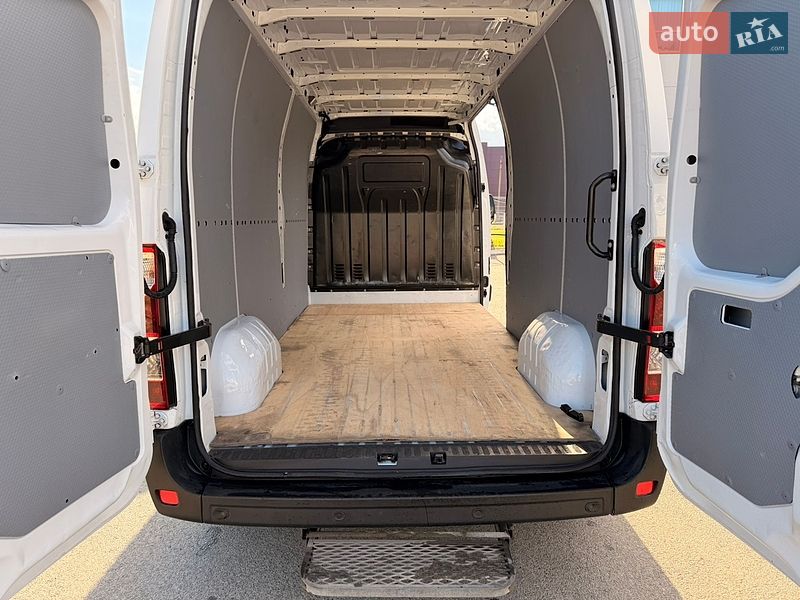 Вантажний фургон Renault Master 2022 в Києві