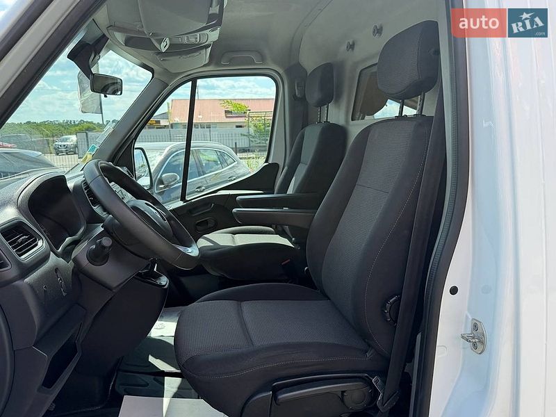 Вантажний фургон Renault Master 2021 в Вінниці