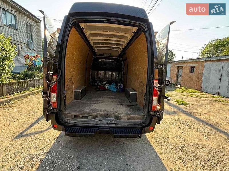 Вантажний фургон Renault Master 2017 в Фастові