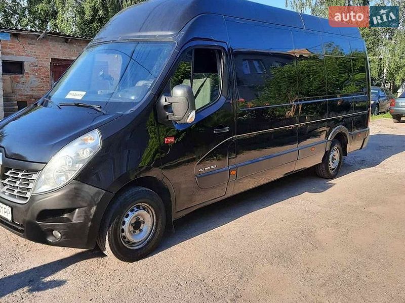 Вантажний фургон Renault Master 2017 в Фастові