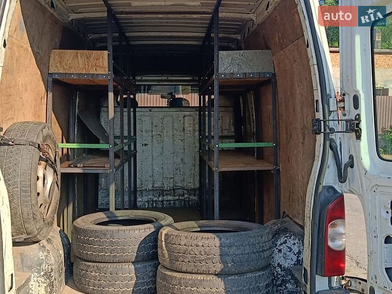 Вантажний фургон Renault Master 2008 в Хмельницькому