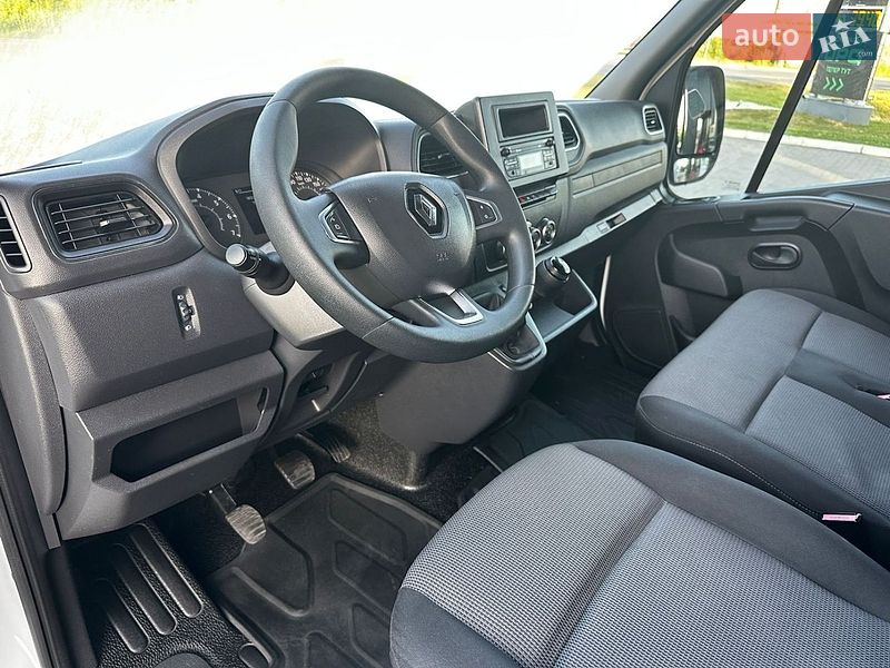 Вантажопасажирський фургон Renault Master 2024 в Ковелі