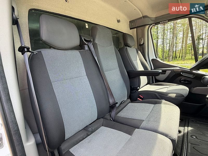 Вантажний фургон Renault Master 2019 в Ковелі