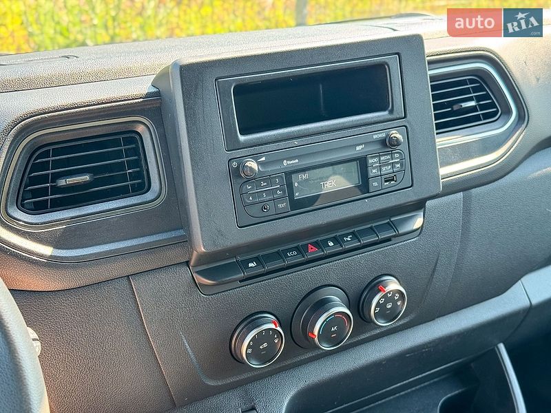 Грузовой фургон Renault Master 2021 в Ровно