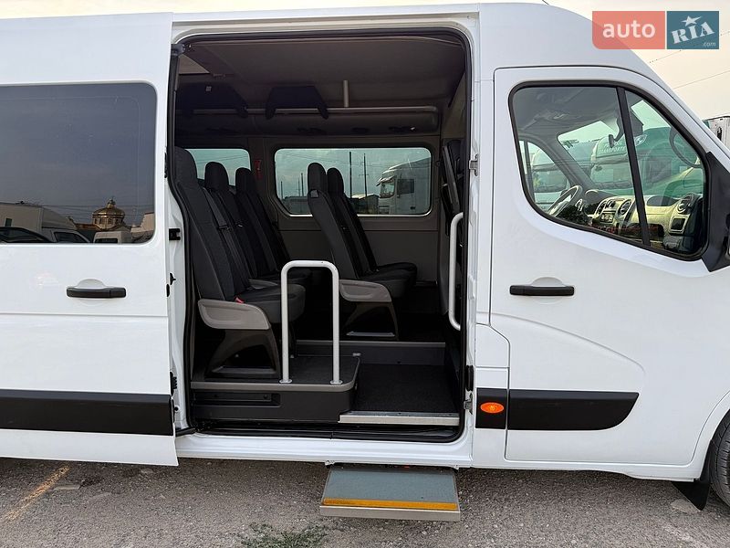 Мінівен Renault Master 2017 в Львові