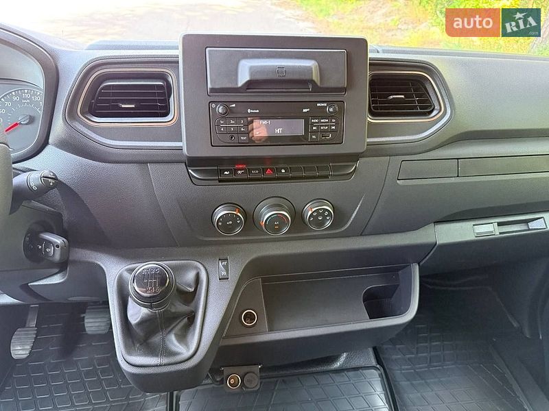 Тентованый Renault Master 2023 в Киеве