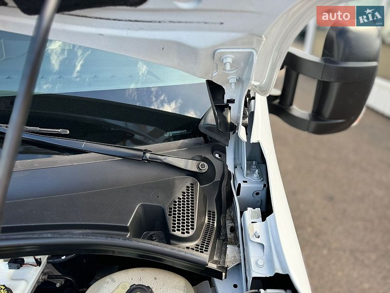 Грузовой фургон Renault Master 2021 в Киеве