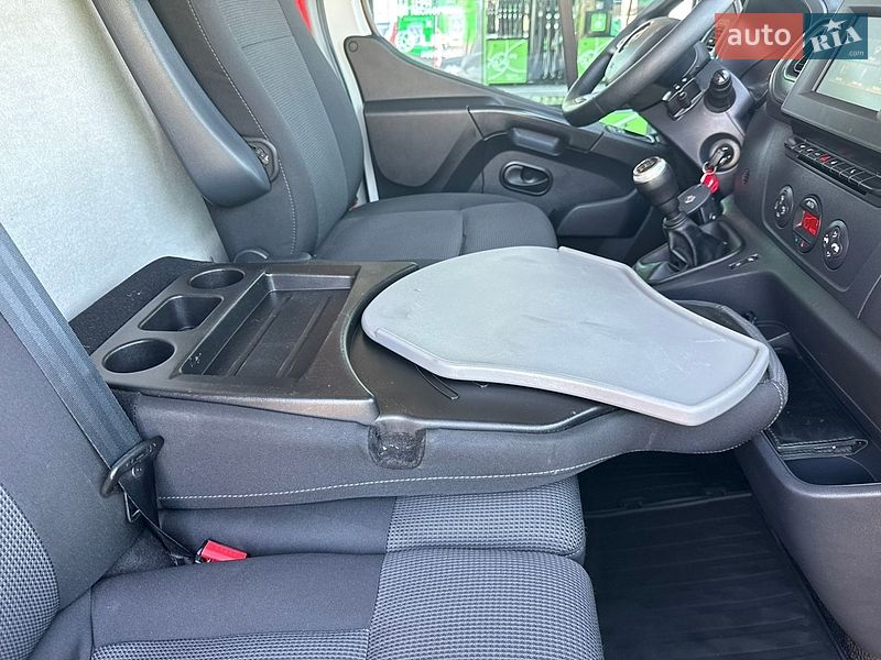Грузовой фургон Renault Master 2023 в Луцке фото 72 Грузовой фургон Renault Master 2023 в Луцке