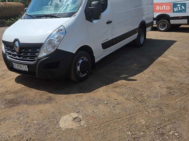 Інші вантажівки Renault Master 2017 в Чернівцях