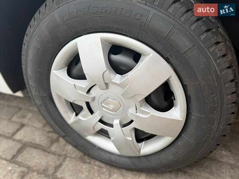 Вантажний фургон Renault Master 2023 в Дубні