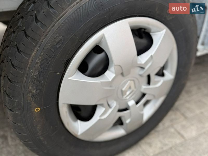 Вантажний фургон Renault Master 2023 в Дубні