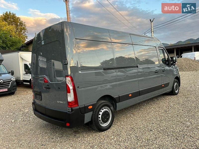 Грузовой фургон Renault Master 2021 в Хусте