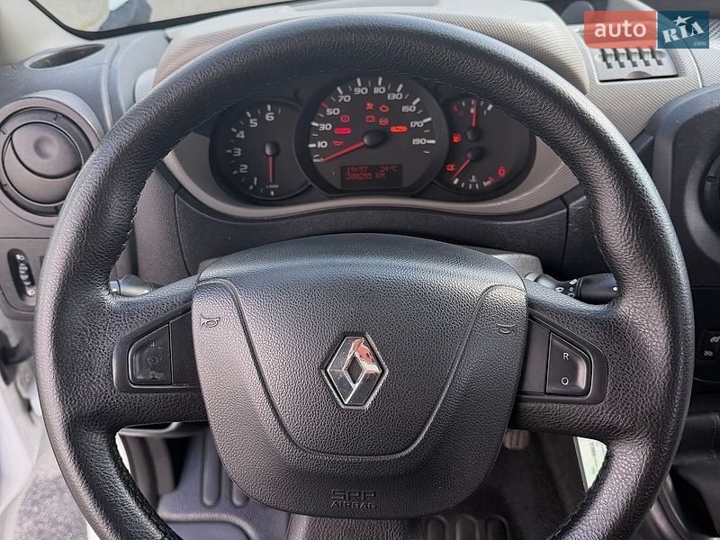 Минивэн Renault Master 2010 в Киеве