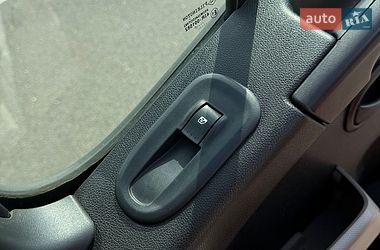 Минивэн Renault Master 2010 в Киеве