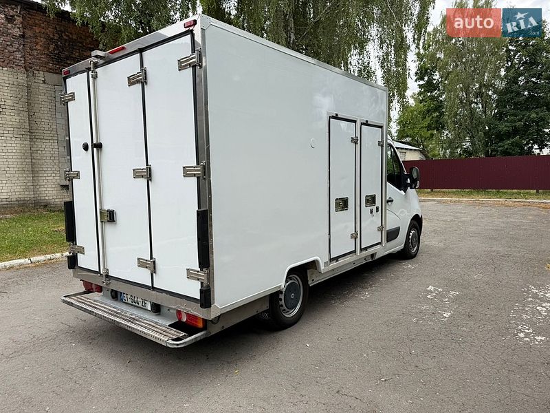 Рефрижератор Renault Master 2017 в Корце