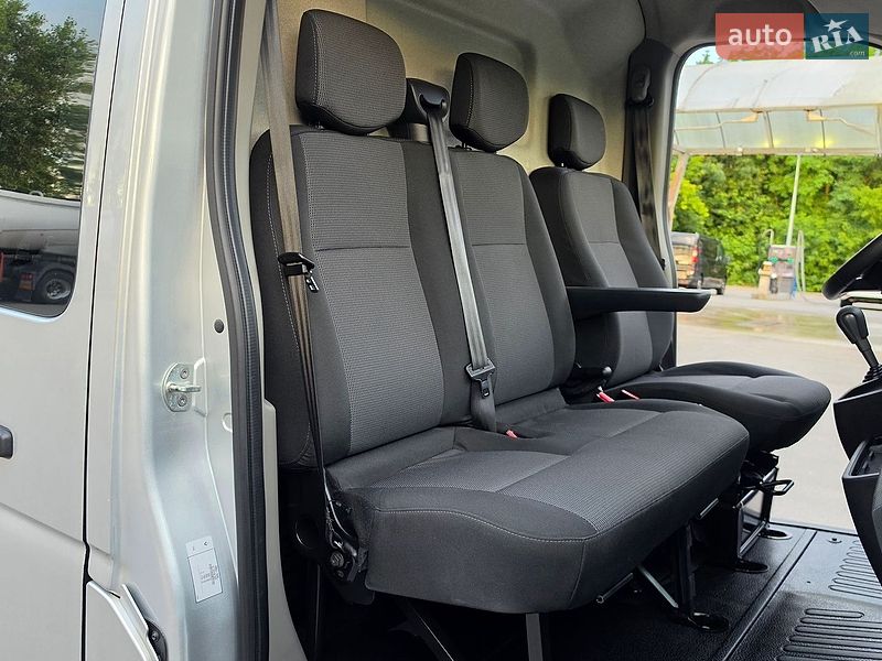 Вантажний фургон Renault Master 2022 в Житомирі