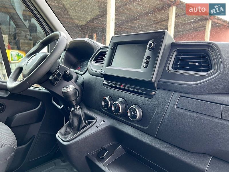 Вантажний фургон Renault Master 2022 в Володимирі