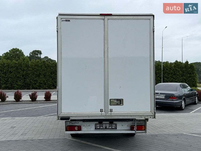 Вантажний фургон Renault Master 2020 в Городку