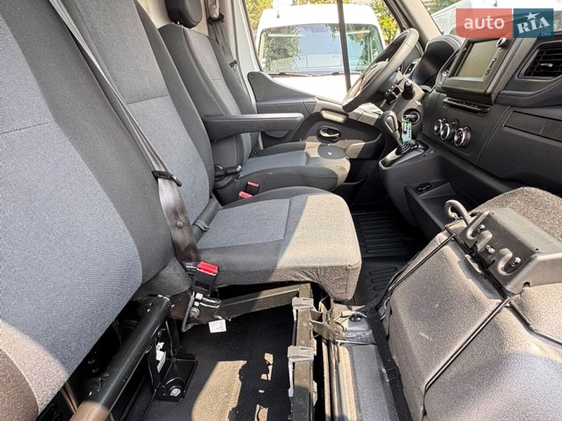 Грузовой фургон Renault Master 2022 в Киеве фото 26 Грузовой фургон Renault Master 2022 в Киеве