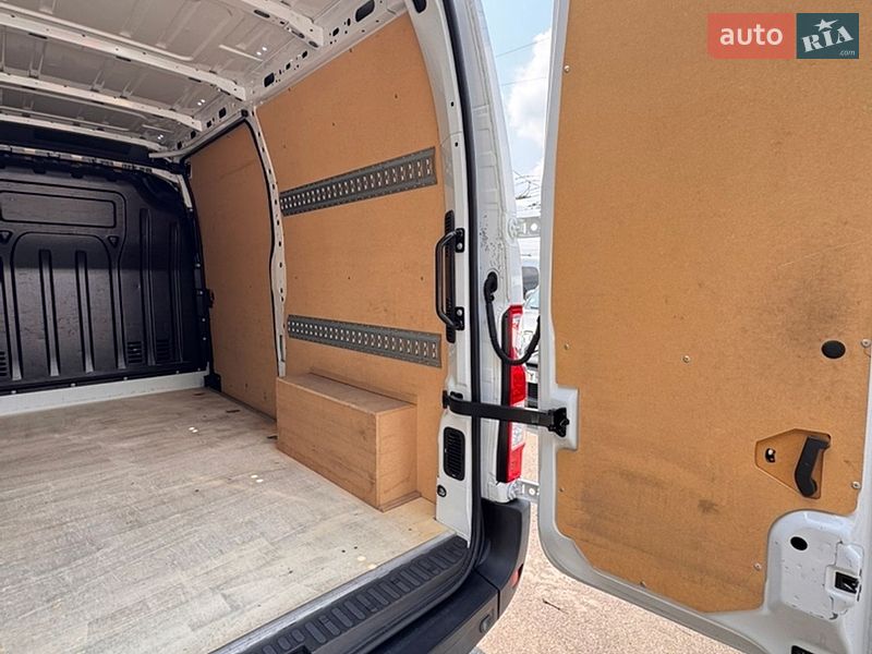 Вантажний фургон Renault Master 2021 в Києві фото 34 Вантажний фургон Renault Master 2021 в Києві